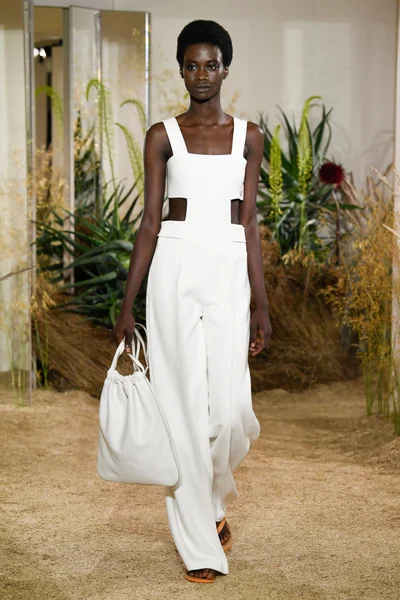 Look 1